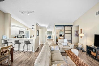 Photo of Listing #R11148393