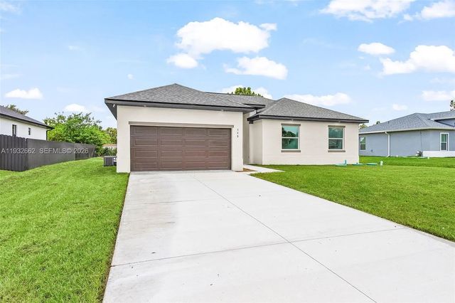 3 of 32 - 748 748 Chestnut Street E, Lehigh Acres, FL