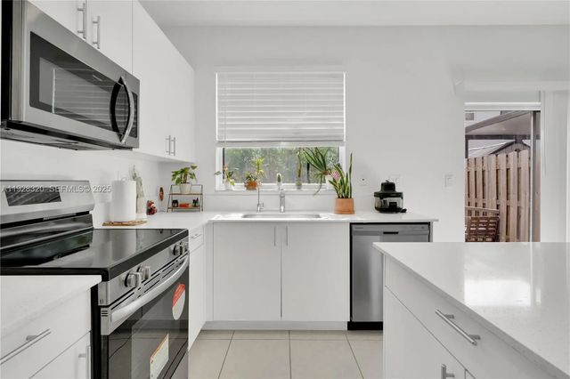 4 of 34 - 16266 Sw 291st Street, Homestead, FL