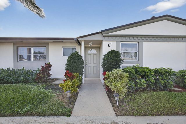 2 of 31 - 2833 Crosley Drive W #c, West Palm Beach, FL