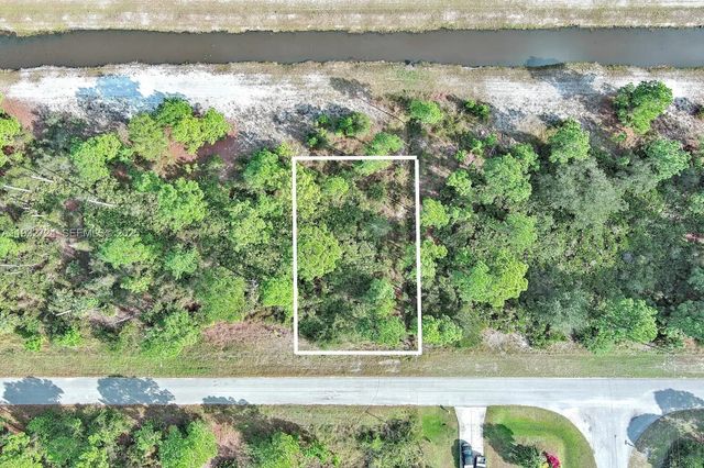 4 of 33 - 1261 Naples Avenue S, Fort Myers, FL
