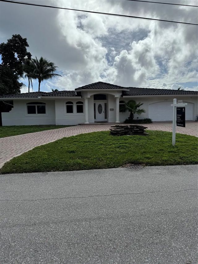 4 of 54 - 2732 Ne 10th Street, Pompano Beach, FL