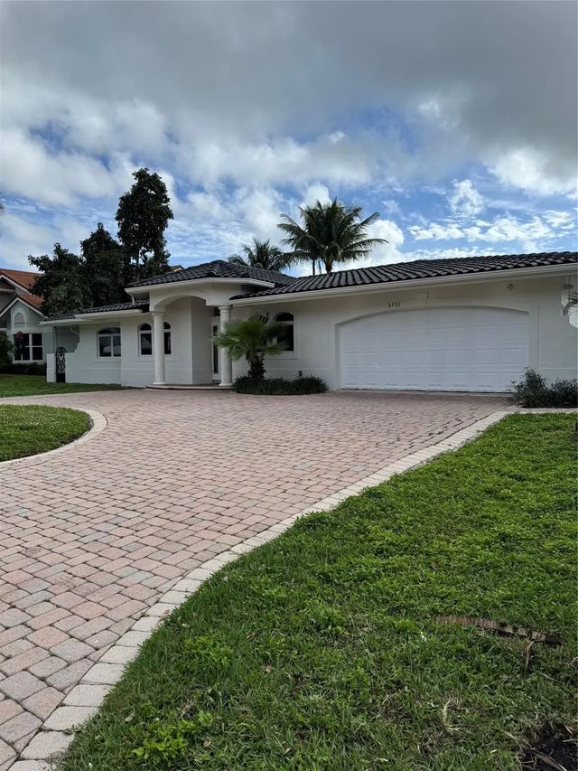 5 of 54 - 2732 Ne 10th Street, Pompano Beach, FL