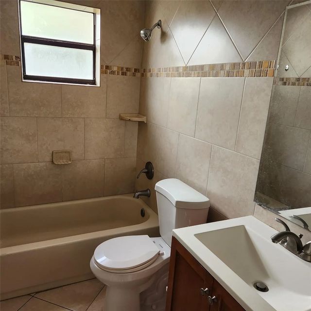 5 of 14 - 3634 Nw 95th Terrace #3634, Sunrise, FL