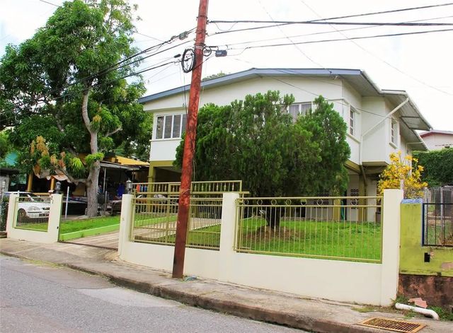 21 Southern Main Road Duncan Village, 