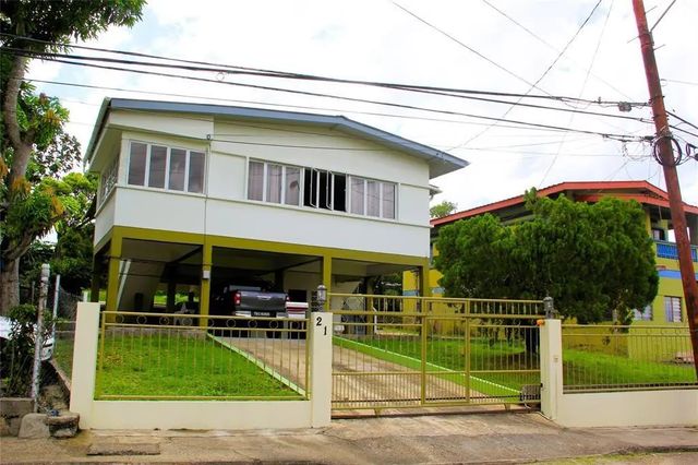 3 of 22 - 21 Southern Main Road Duncan Village, , 