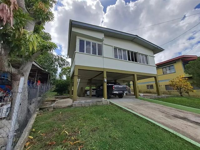 4 of 22 - 21 Southern Main Road Duncan Village, , 