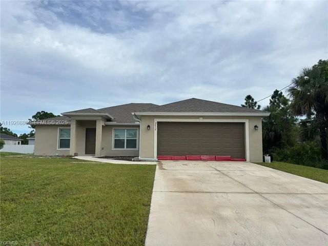 2614 27th Street W, Lehigh Acres