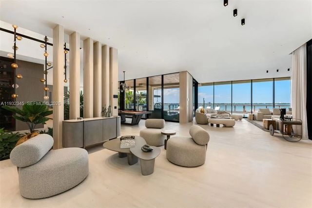 5 of 68 - 1413 N Venetian Way, Miami, FL