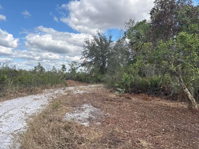 2 of 3 - 0 Nw 302nd Street, Okeechobee, FL