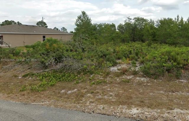 3 of 4 - 5846 Virtudes Street, Sebring, FL