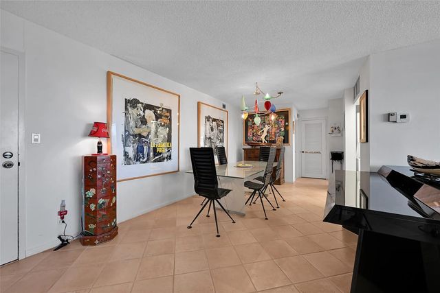 4 of 47 - 2841 N Ocean Boulevard #1809, Fort Lauderdale, FL