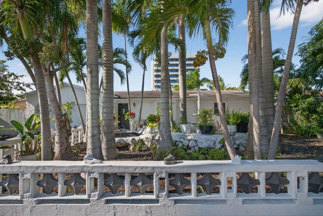 3 of 93 - 225 S Sequoia Drive, West Palm Beach, FL