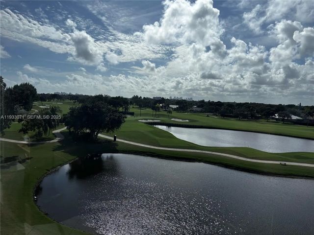 2 of 16 - 2500 Ne 48th Lane #507, Fort Lauderdale, FL