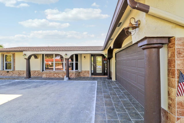 Photo of Listing #R11148681