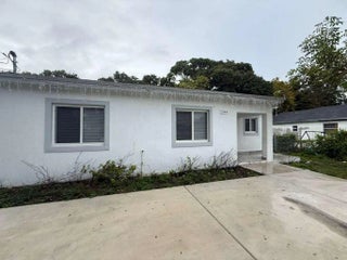 Photo of Listing #F10541840