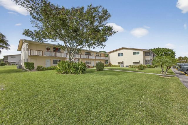 3 of 51 - 193 Easthampton I, West Palm Beach, FL