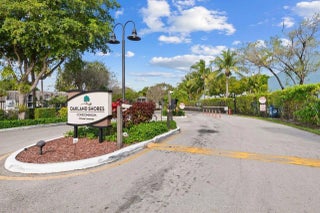 Photo of Listing #F10541898