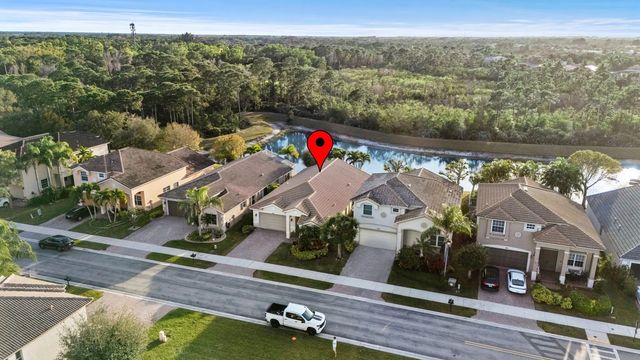 5 of 40 - 1040 Se Fleming Way, Stuart, FL