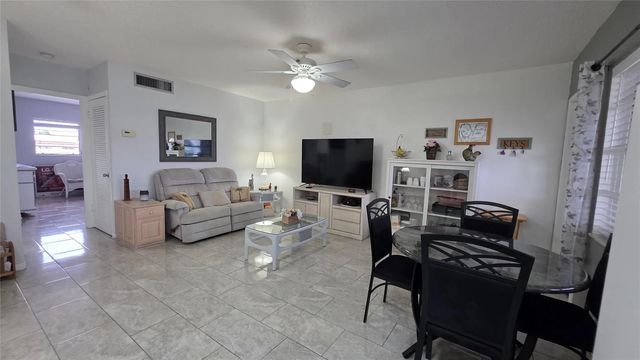5 of 23 - 5300 Washington Street #l338, Hollywood, FL