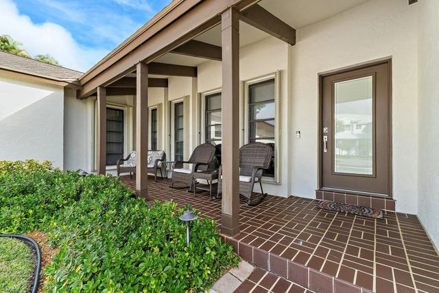 2 of 38 - 348 River Drive, Tequesta, FL