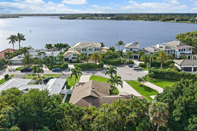 4 of 38 - 348 River Drive, Tequesta, FL