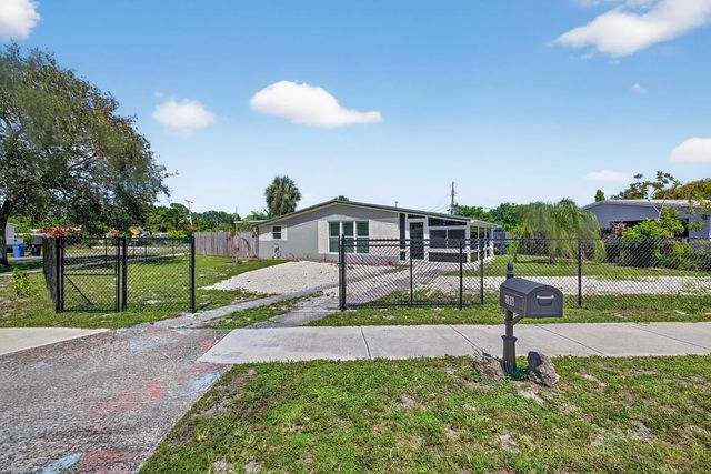 300 Sw 25th Avenue, Fort Lauderdale