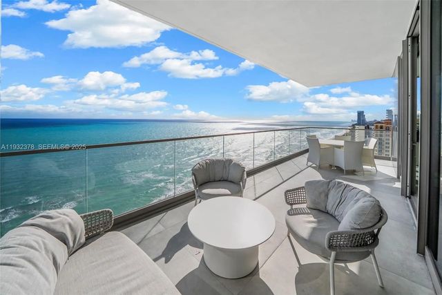 4 of 65 - 2000 S Ocean Drive #18b, Hallandale Beach, FL
