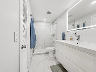 Photo of Listing #R11148880