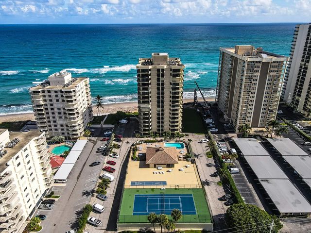 3 of 49 - 5460 N Ocean Drive #1d, Singer Island, FL