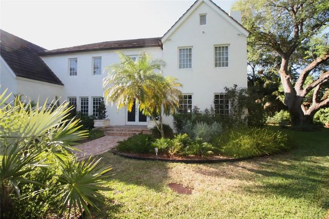 3 of 52 - 6750 Granada Boulevard, Coral Gables, FL