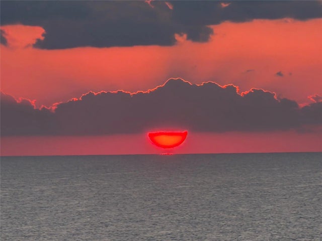 Photo of Listing #F10539220