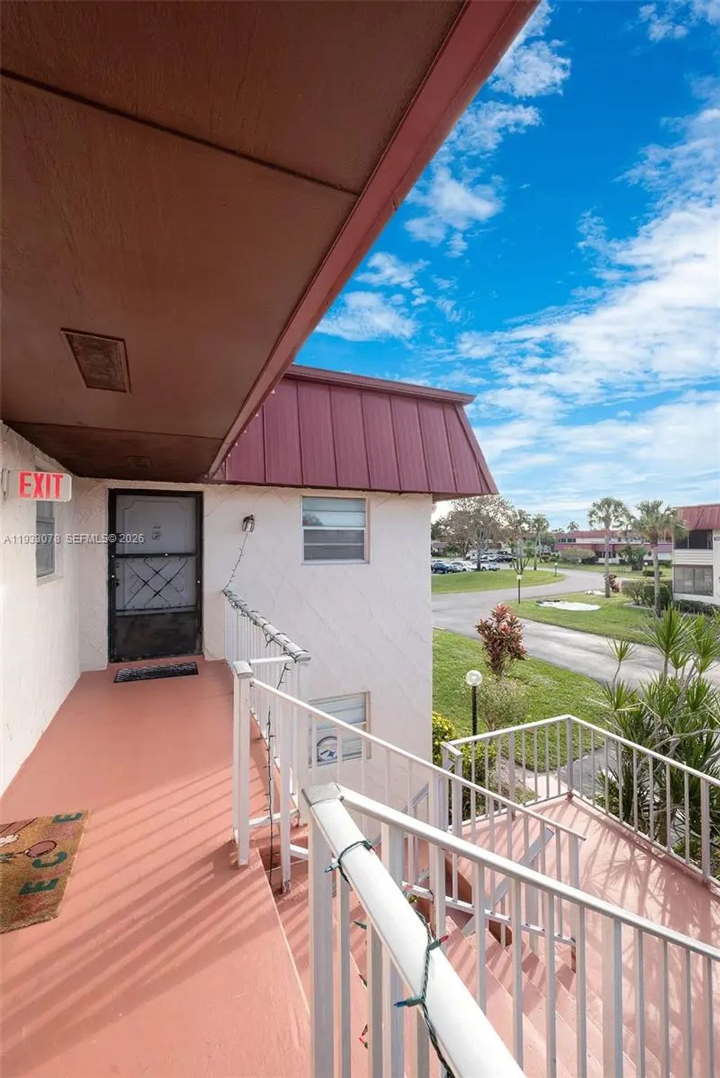 12027 S Greenway Circle #206, Royal Palm Beach