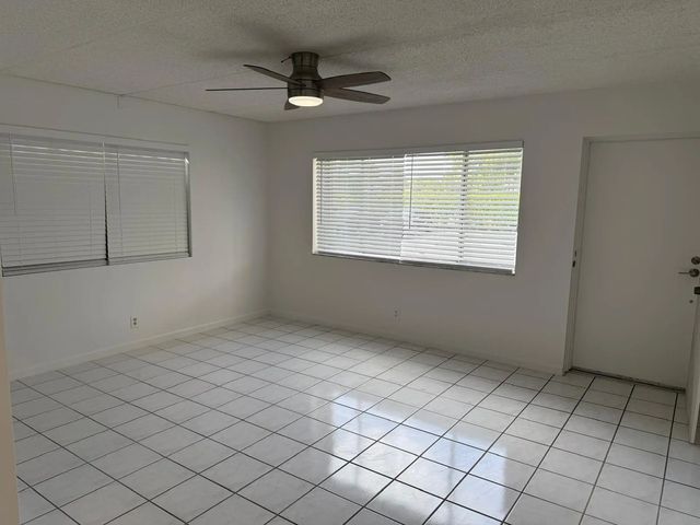 2 of 8 - 555 Purdy Lane #a122, Palm Springs, FL