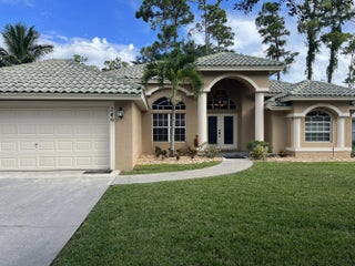 Photo of Listing #R11149019