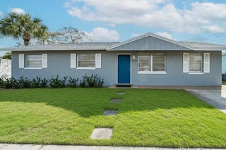 Photo of Listing #F10539141