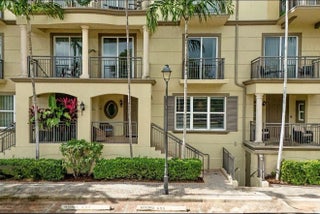 Photo of Listing #F10541905