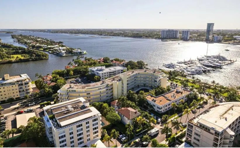 389 S Lake Drive #5d, Palm Beach