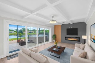 Photo of Listing #R11149155