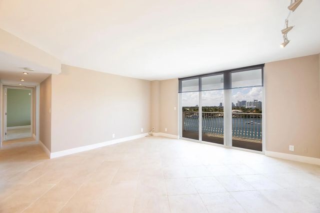 2 of 68 - 1 Las Olas Circle #605, Fort Lauderdale, FL