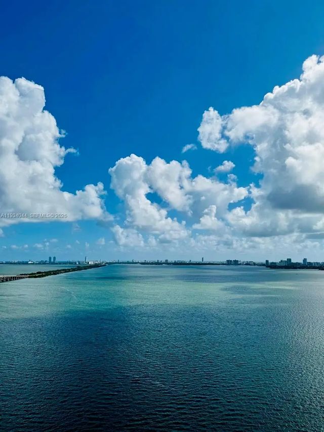 2 of 18 - 480 Ne 31st Street #3405, Miami, FL