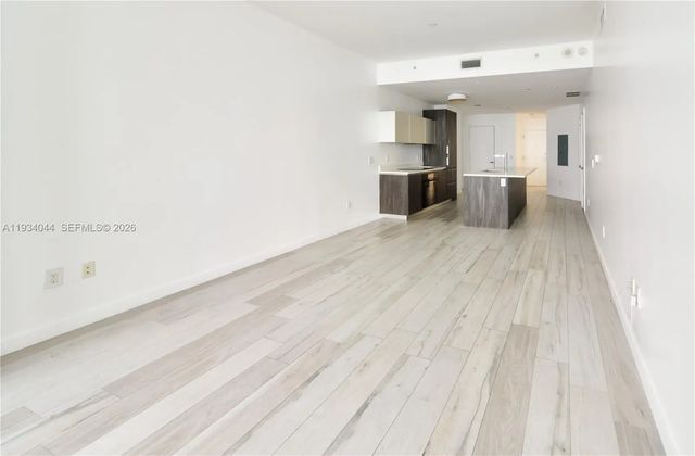3 of 18 - 480 Ne 31st Street #3405, Miami, FL