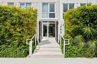 Photo of Listing #F10542102