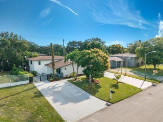 Photo of Listing #F10542104