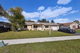 Photo of Listing #F10541774