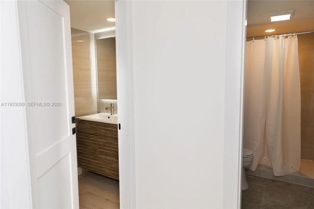 3 of 56 - 3625 N Country Club Drive #309, Aventura, FL