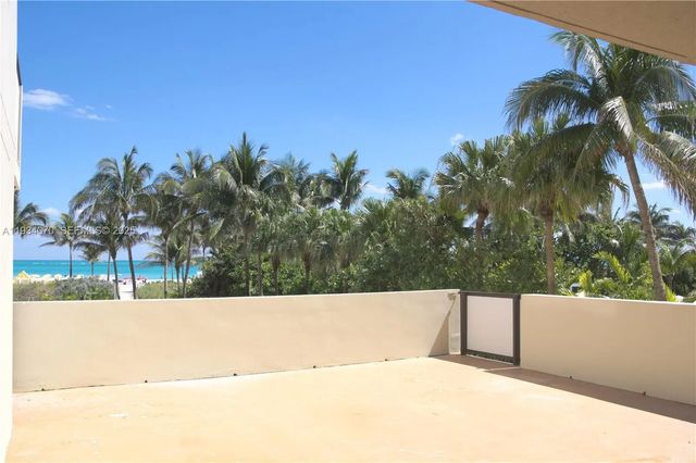 4 of 30 - 1623 Collins Avenue #218, Miami Beach, FL