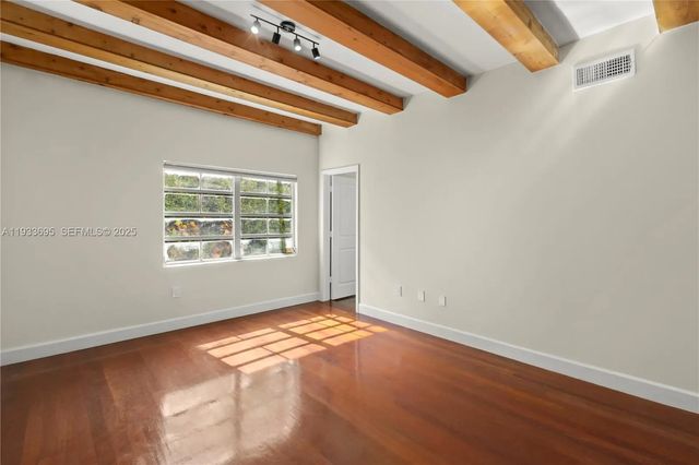 4 of 22 - 1605 Euclid Avenue #a1, Miami Beach, FL