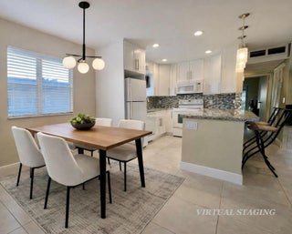 Photo of Listing #F10542007