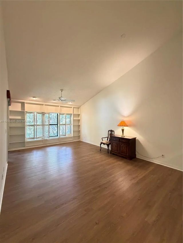 5 of 39 - 5200 Se Seascape Way #201, Stuart, FL